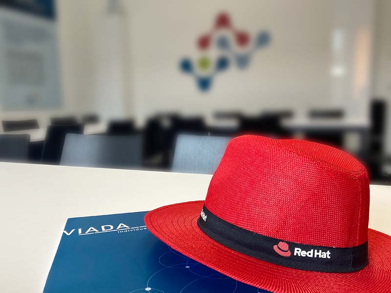 VIADA Red Hat Fedora